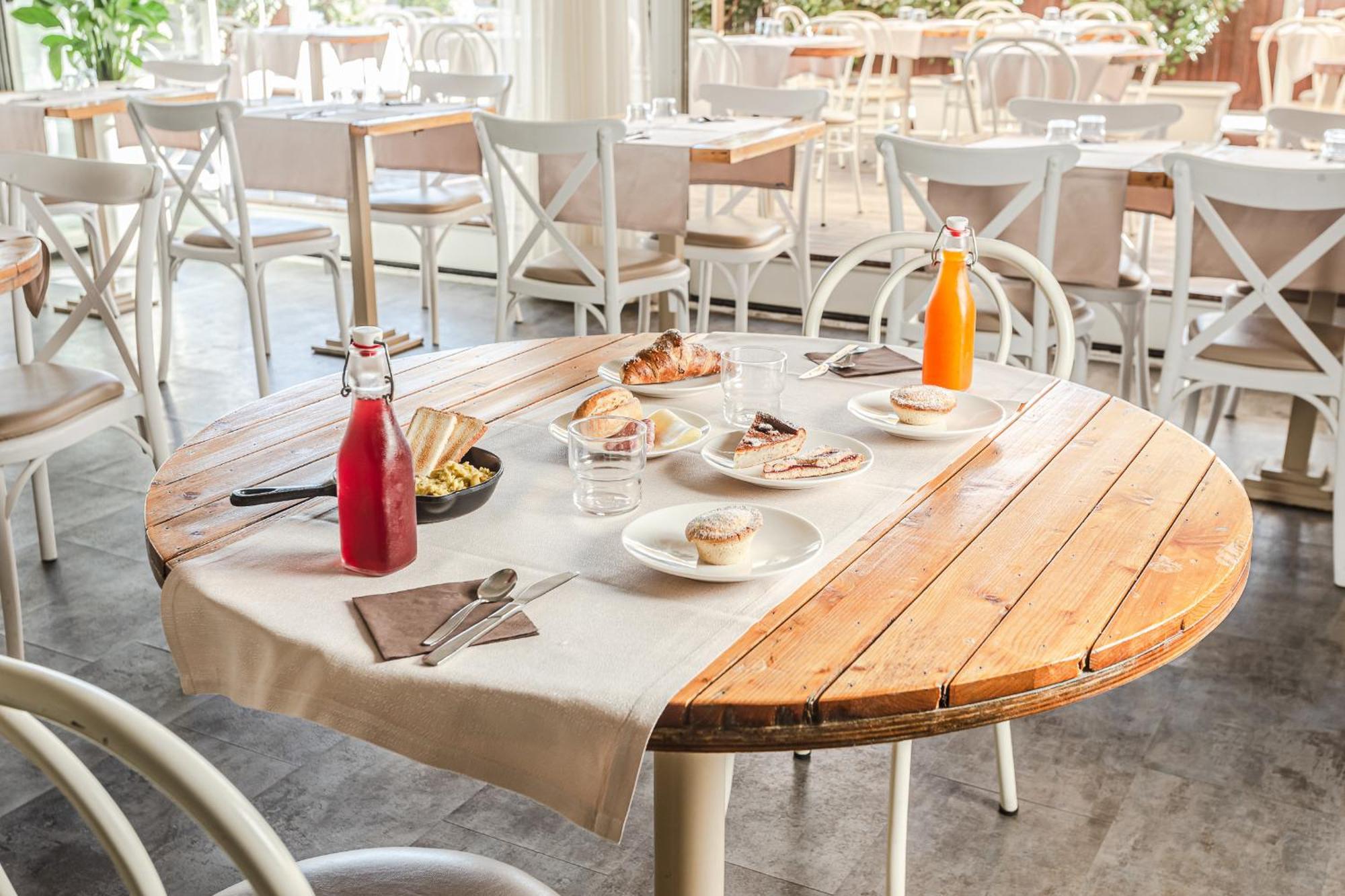 Hotel Ronchi 체르비아 외부 사진